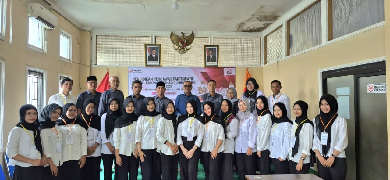 foto bersama pendidikan pengawas partisipatif