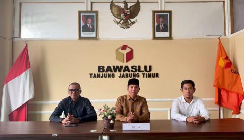 Komitmen PPID Bawaslu Tanjab Timur